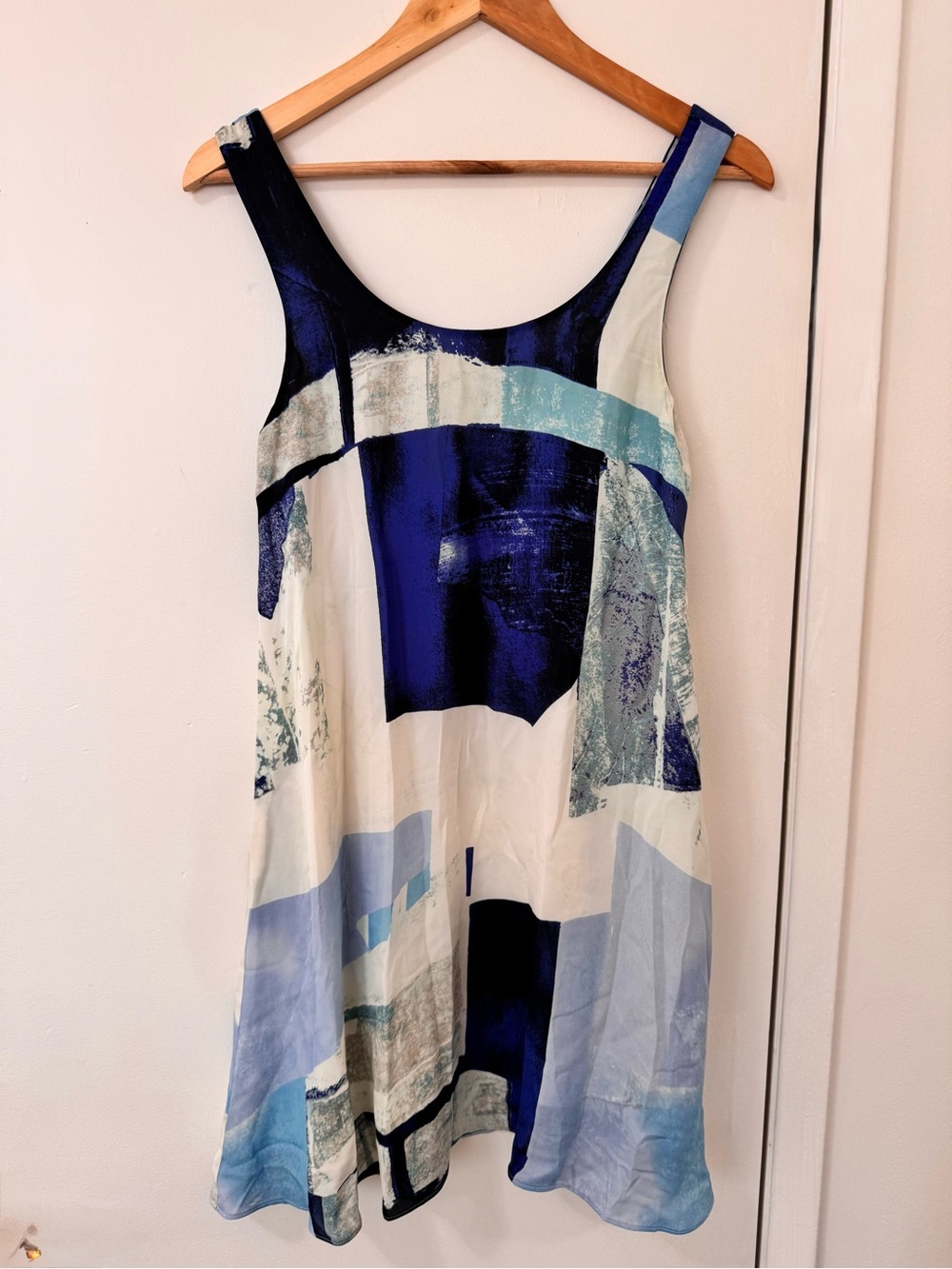 Wilfred by Aritzia 100% Silk Abstract Print Dress – Size S
